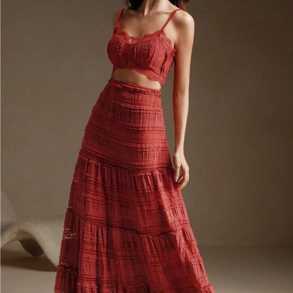 Chic Red Women's Skirt Set - Picture 1 of 16